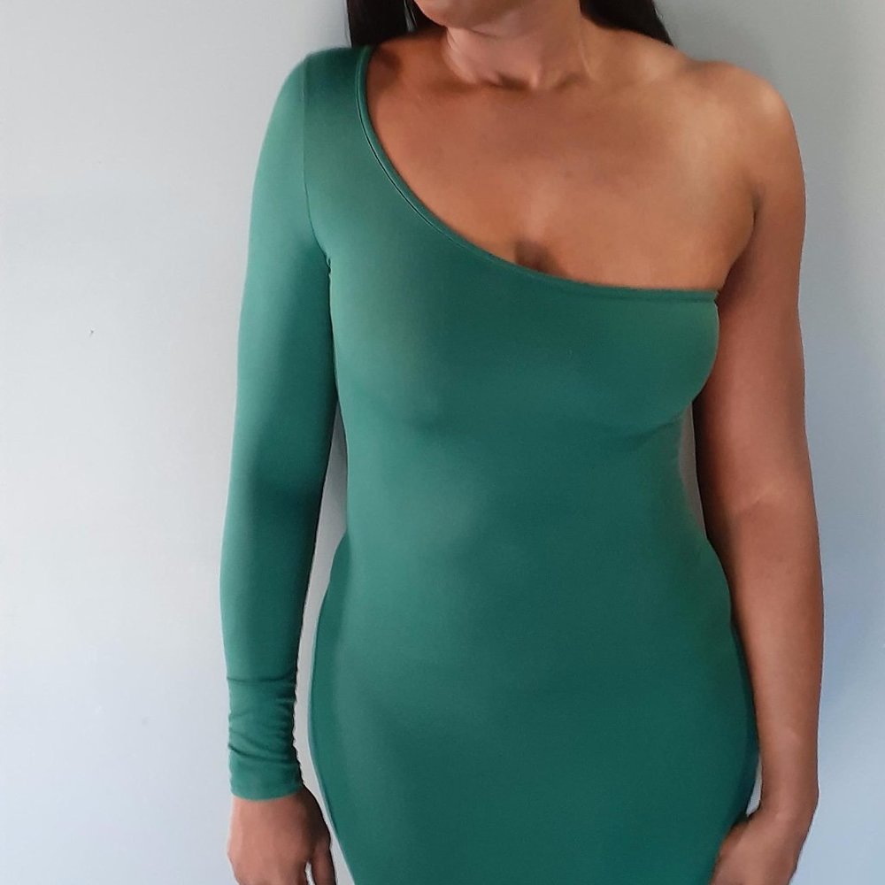 Green Single Sleeve Mini Dress